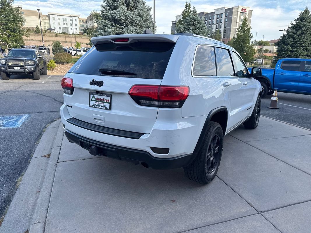 Used 2014 Jeep Grand Cherokee Laredo w/ Security & Convenience Group AWD/4WD image 7