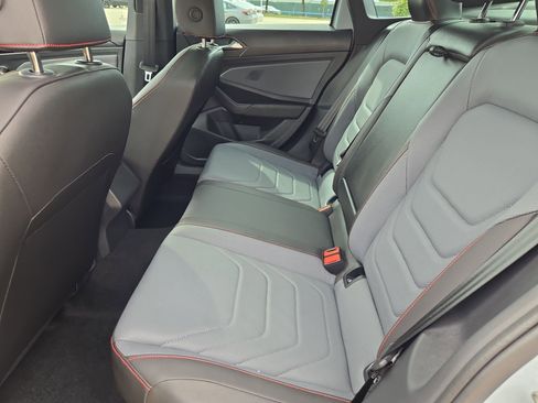 Used 2025 Volkswagen Jetta GLI Autobahn FWD image 28