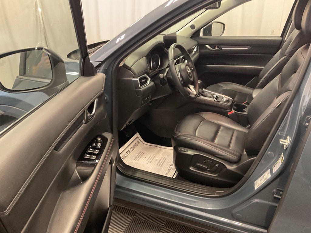 Used 2025 MAZDA CX-5 Carbon Edition AWD/4WD image 4