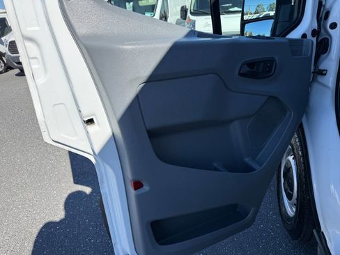 Used 2018 Ford Transit 250 148 Low Roof image 11