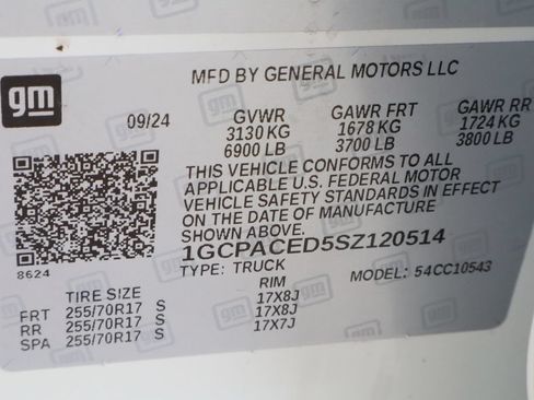 Used 2025 Chevrolet Silverado 1500 LT RWD image 31
