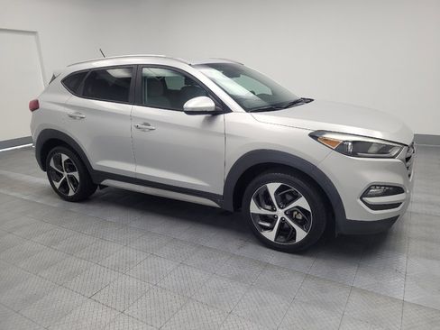 Used 2017 Hyundai Tucson Sport FWD image 11