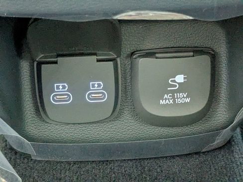 New 2025 Genesis GV80 3.5T e-SC AWD/4WD image 15