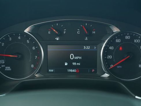 Used 2023 Chevrolet Blazer LT FWD image 30