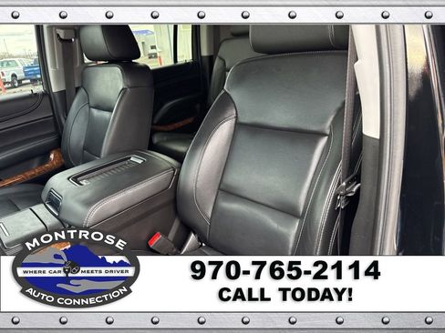 Used 2020 Chevrolet Suburban Premier AWD/4WD image 15