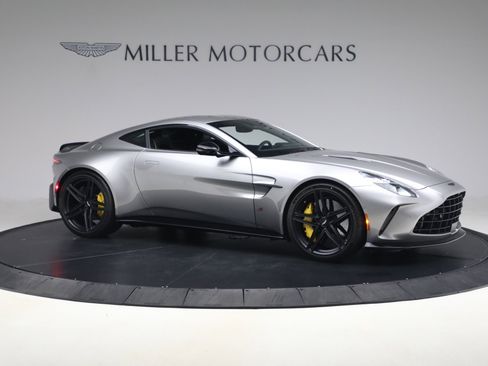 New 2026 Aston Martin V8 Vantage S RWD image 10