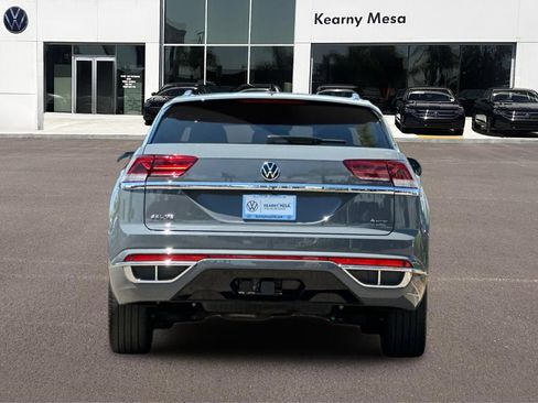 Used 2023 Volkswagen Atlas Cross Sport SEL Premium R-Line AWD/4WD image 5