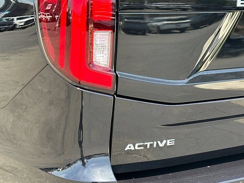 Certified 2025 Ford Expedition Active AWD/4WD image 28