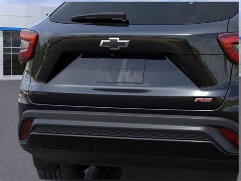 New 2026 Chevrolet Trax RS image 14