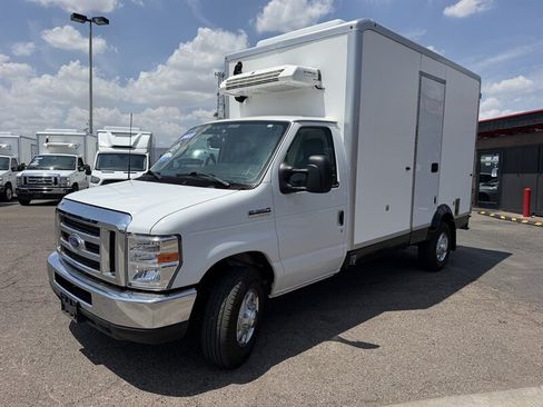 Used 2023 Ford E-350 and Econoline 350 Super Duty w/ Power Windows & Locks Group RWD image 7