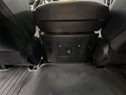 Used 2016 RAM 2500 Laramie image 22