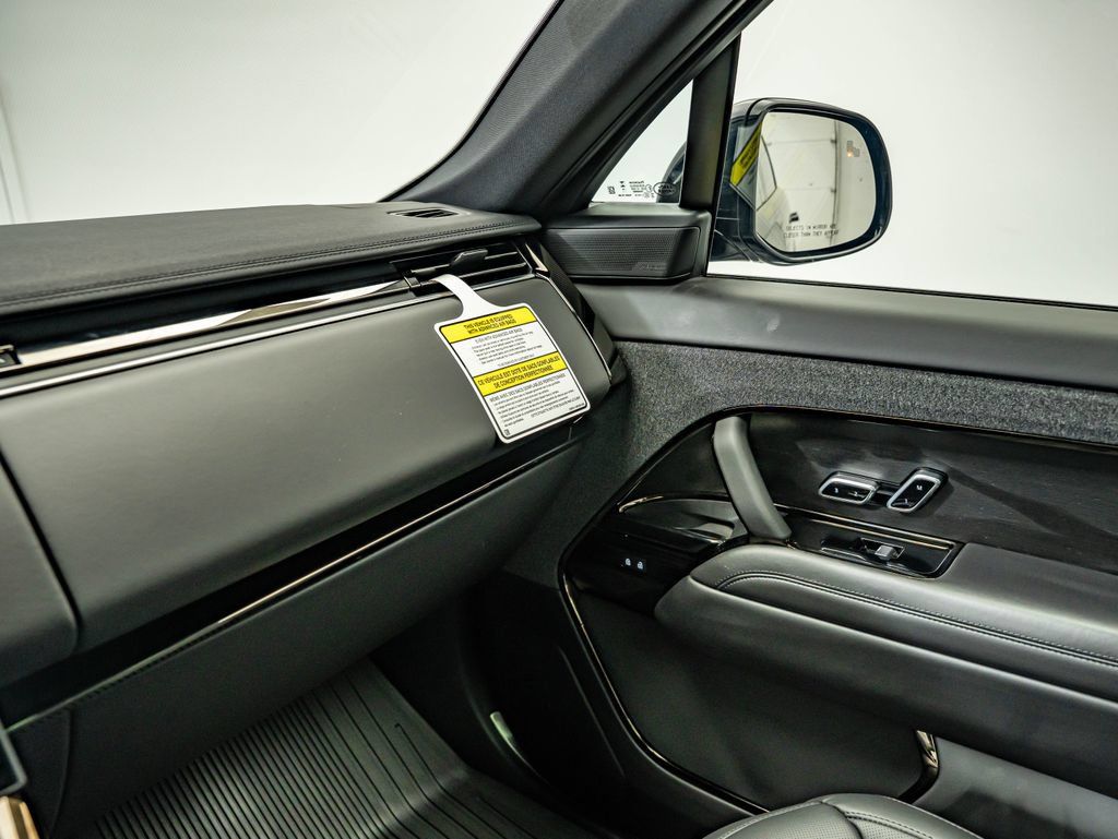 New 2026 Land Rover Range Rover Sport Dynamic SE AWD/4WD image 37