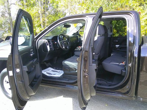 Used 2018 Chevrolet Silverado 1500 LT image 7