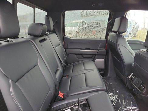 New 2025 Ford F150 Lariat w/ Equipment Group 501A Mid image 29