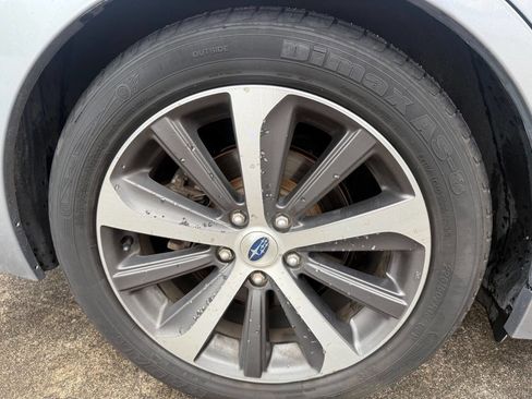 Used 2018 Subaru Legacy 3.6R Limited AWD/4WD image 43