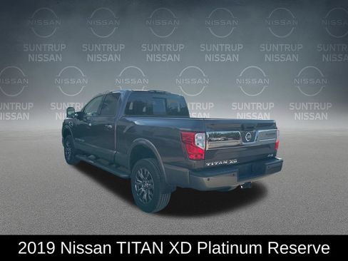 Used 2019 Nissan Titan Platinum Reserve AWD/4WD image 3