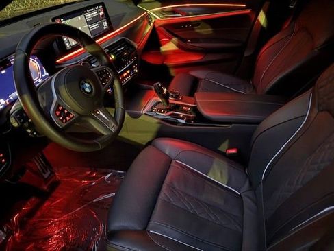 Certified 2023 BMW 540i xDrive w/ Executive Package image 3