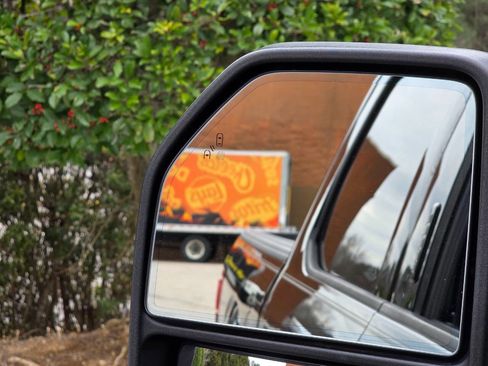 Used 2016 Ford F150 Lariat w/ Equipment Group 502A Luxury image 10