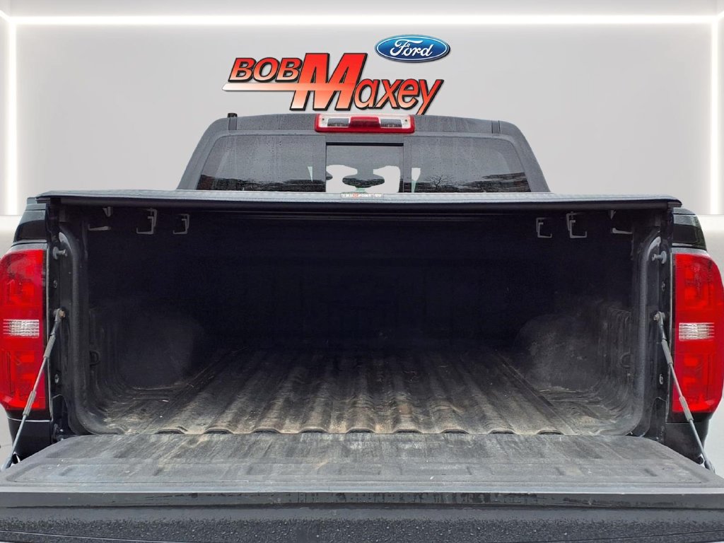 Used 2018 Chevrolet Colorado Z71 w/ Z71 Midnight Edition AWD/4WD image 9