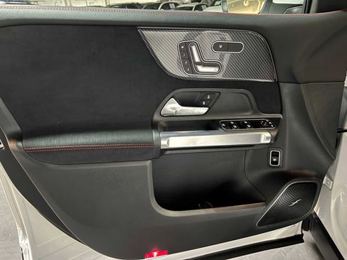 New 2026 Mercedes-Benz GLB 35 AMG 4MATIC image 21