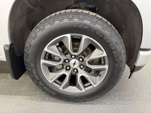 Used 2020 Chevrolet Silverado 1500 RST w/ All-Star Edition image 21