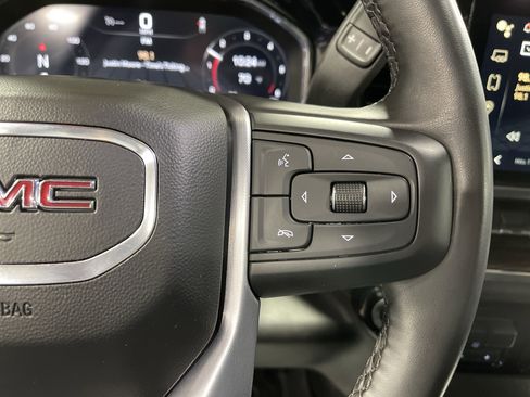 Used 2024 GMC Sierra 1500 SLE image 18