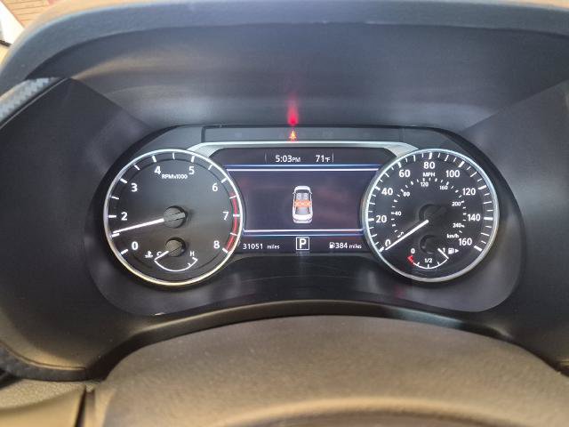 Certified 2025 Nissan Sentra SR FWD image 17