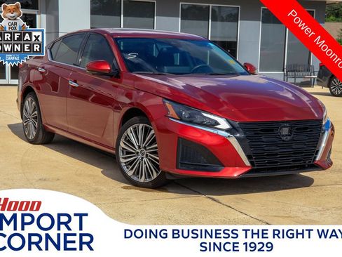 Used 2023 Nissan Altima 2.5 SL AWD/4WD image 1
