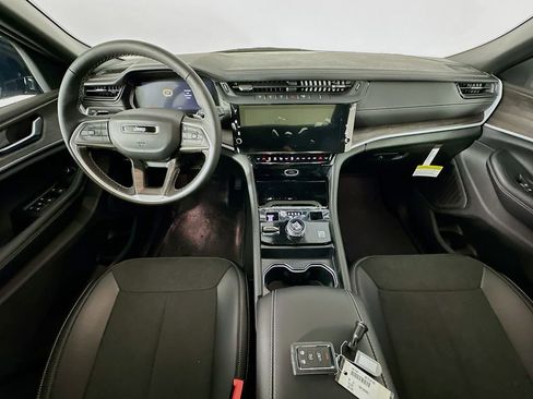 New 2026 Jeep Grand Cherokee L 4WD image 9