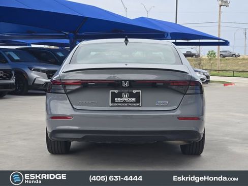 Used 2025 Honda Accord Sport image 6