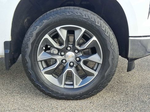 Used 2023 Chevrolet Silverado 1500 LT image 8
