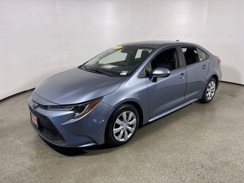 Certified 2022 Toyota Corolla LE image 7