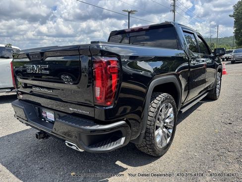 Used 2023 GMC Sierra 1500 Denali w/ Denali Reserve Package AWD/4WD image 8