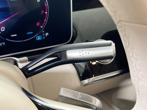 Used 2023 Mercedes-Benz S 500 4MATIC image 16