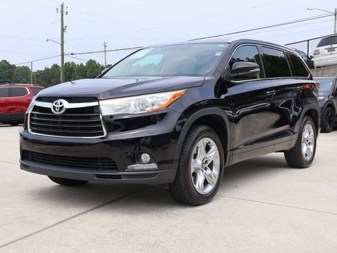Used 2016 Toyota Highlander Limited FWD image 35