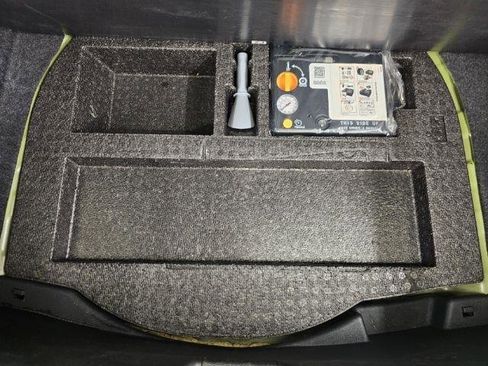 Used 2018 Honda Civic Si image 32