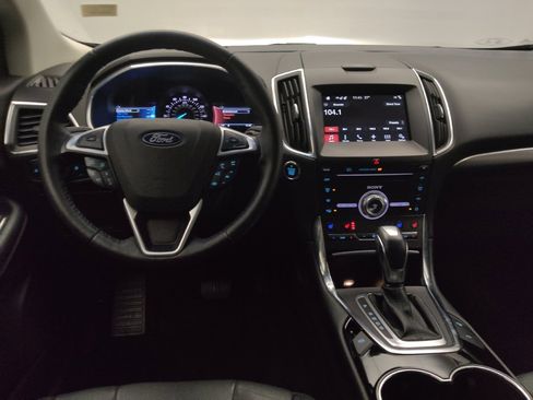 Used 2018 Ford Edge Titanium w/ Equipment Group 302A image 22