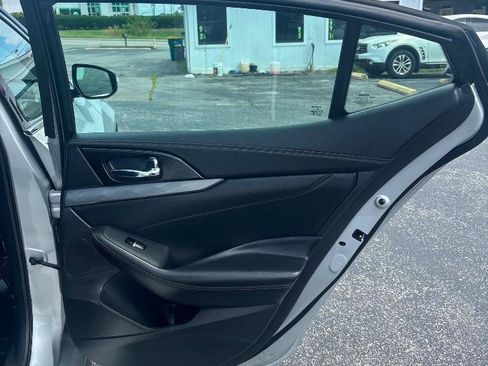 Used 2017 Nissan Maxima 3.5 SL FWD image 30