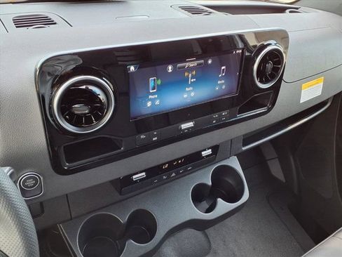 New 2026 Mercedes-Benz Sprinter 2500 image 5