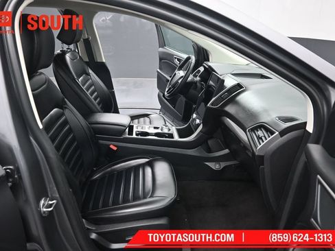 Used 2024 Ford Edge SEL AWD/4WD image 30