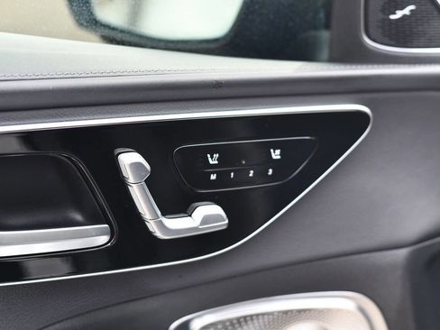 Used 2024 Mercedes-Benz C 300 4MATIC Sedan image 19