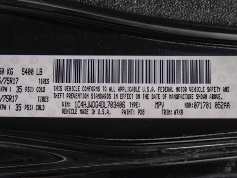 Used 2013 Jeep Wrangler Unlimited Sport AWD/4WD image 65
