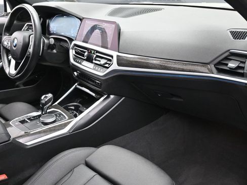 Used 2021 BMW 330e w/ Driving Assistance Package image 32