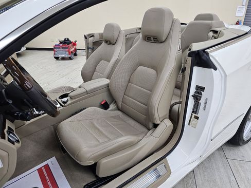 Used 2013 Mercedes-Benz E 350 Cabriolet w/ Premium 2 Pkg image 18