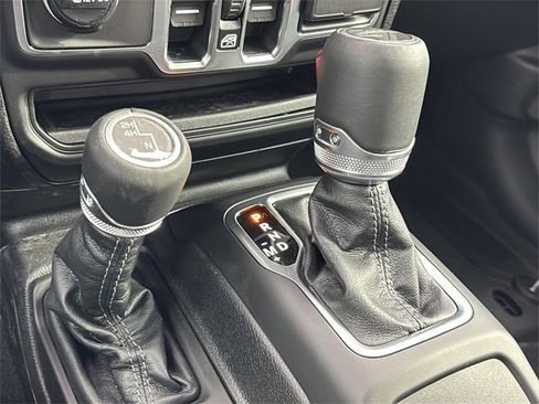 New 2026 Jeep Gladiator Sport image 34