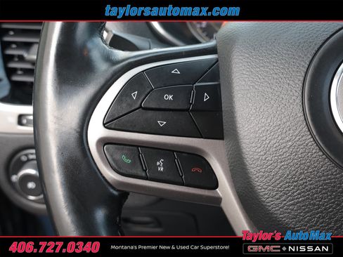 Used 2020 Jeep Cherokee Limited image 22