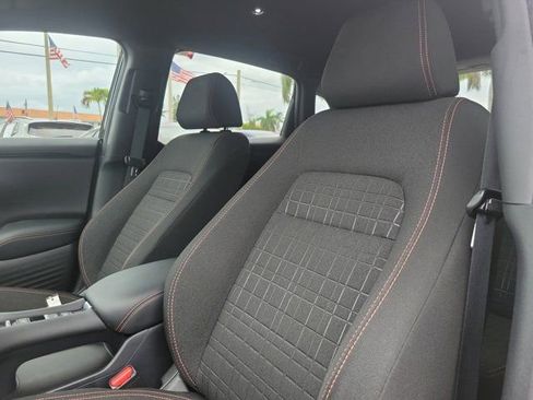 Used 2024 Honda HR-V Sport image 12