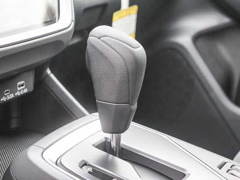 New 2025 Subaru Crosstrek 2.0i Premium image 20