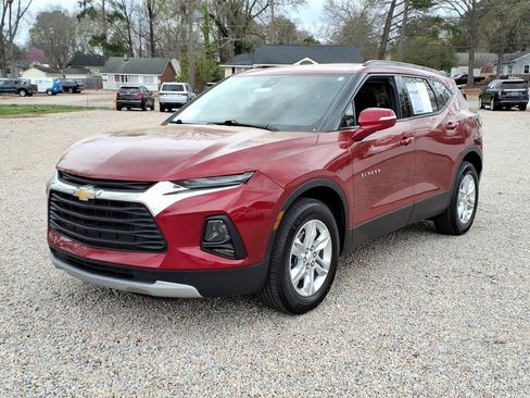 Used 2021 Chevrolet Blazer LT image 3