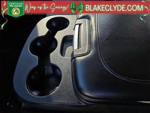 Used 2021 RAM 1500 Classic SLT image 22